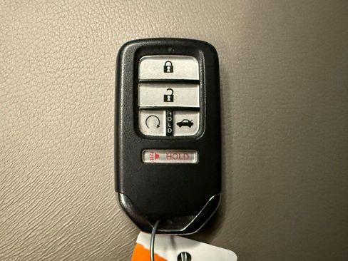 Used 2018 Honda Accord EX-L image 16