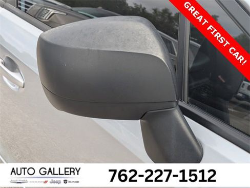 Used 2012 Subaru Impreza 2.0i image 12