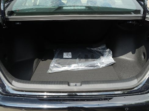 New 2026 Honda Accord EX-L image 8