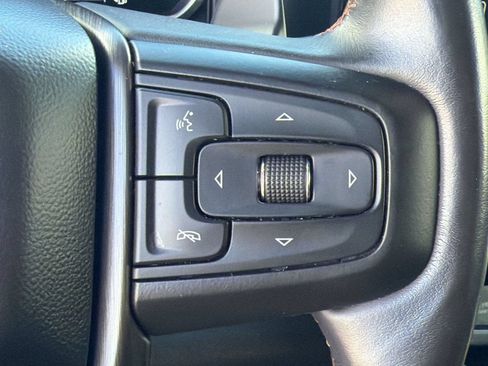 Used 2023 GMC Sierra 1500 AT4 w/ Technology Package AWD/4WD image 25