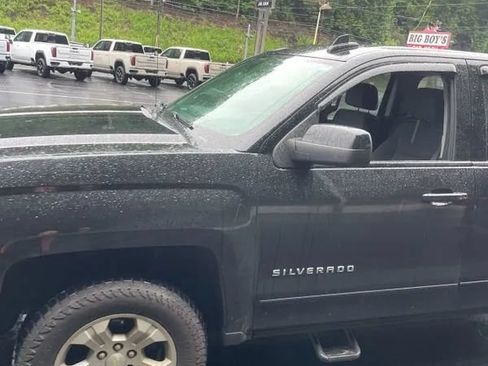 Used 2015 Chevrolet Silverado 1500 LT w/ All Star Edition AWD/4WD image 2