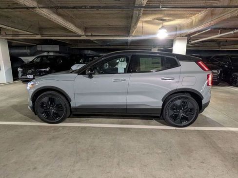 New 2026 Volvo EX30 Cross Country Ultra w/ Protection Package Premier image 6
