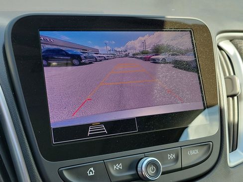 Used 2024 Chevrolet Malibu LT FWD image 39