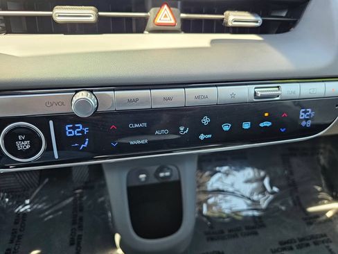 Certified 2024 Hyundai Ioniq 5 SEL RWD image 31