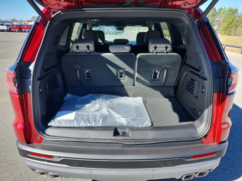 New 2026 GMC Acadia Elevation image 7