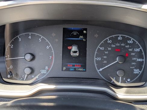 Used 2025 Toyota Corolla SE FWD image 19