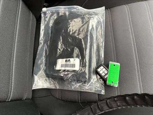 Used 2018 Honda CR-V EX image 36