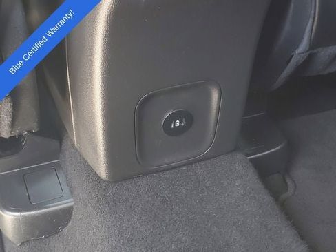 Certified 2025 Ford Escape Platinum AWD/4WD image 26