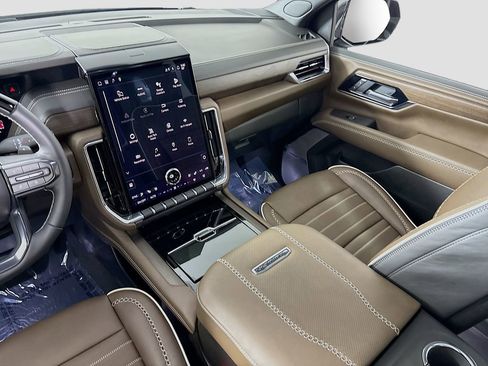 New 2026 GMC Yukon XL Denali Ultimate image 24