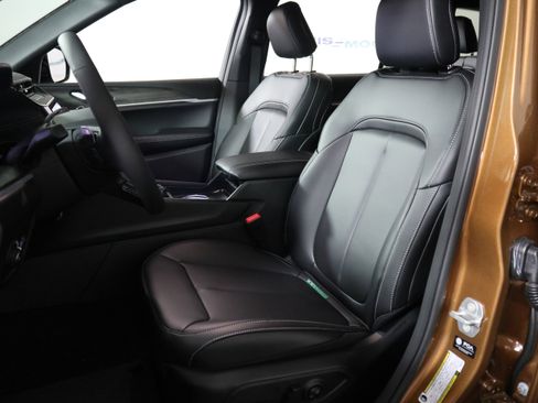 New 2026 Jeep Grand Cherokee L Limited AWD/4WD image 24