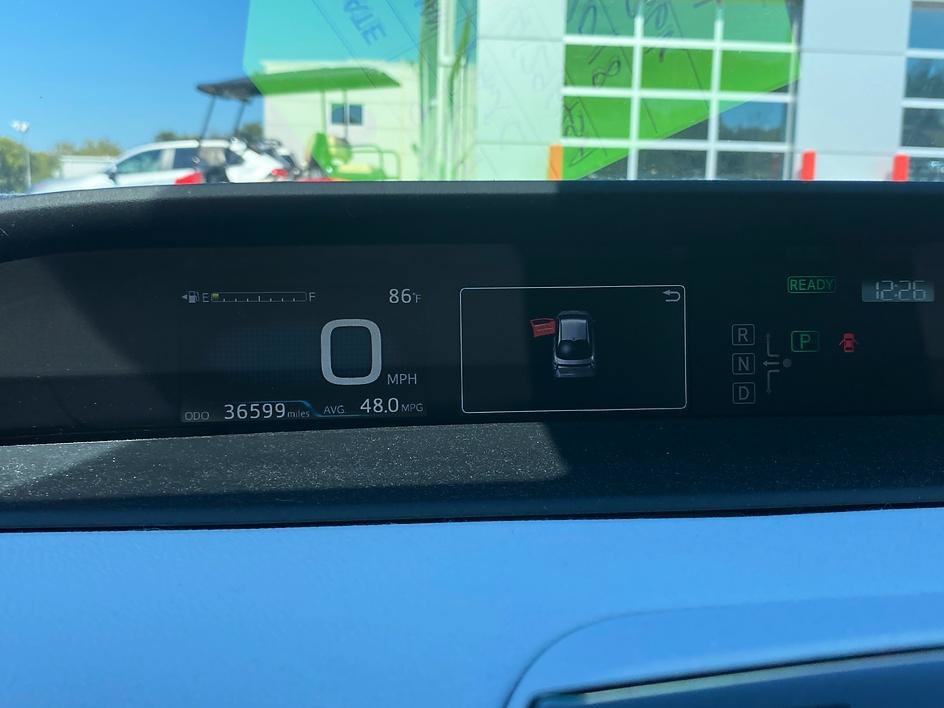 Certified 2018 Toyota Prius Two w/ Prius Two Safety Plus Package FWD image 24