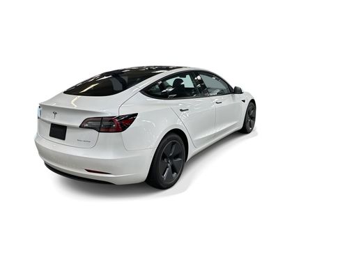 Certified 2022 Tesla Model 3 Long Range AWD/4WD image 6