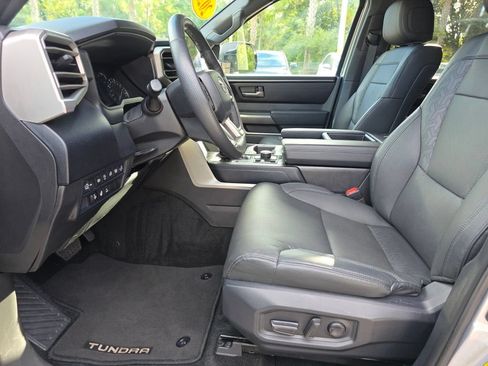 Certified 2025 Toyota Tundra SR5 w/ SR5 Premium Package AWD/4WD image 24