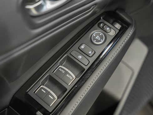 Used 2025 Honda Accord Touring image 40