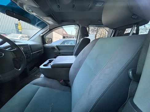 Used 2006 Nissan Titan XE w/ (W04) Preferred Pkg RWD image 3