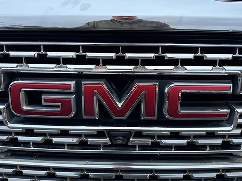 Used 2020 GMC Sierra 2500 Denali w/ Denali Ultimate Package image 30