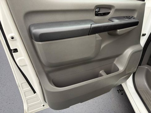Used 2021 Nissan NV 1500 S RWD image 14