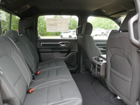 New 2026 RAM 1500 Big Horn AWD/4WD image 13