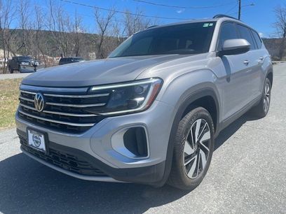 Used 2025 Volkswagen Atlas SE