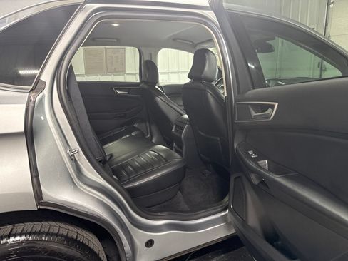 Used 2024 Ford Edge SEL AWD/4WD image 14