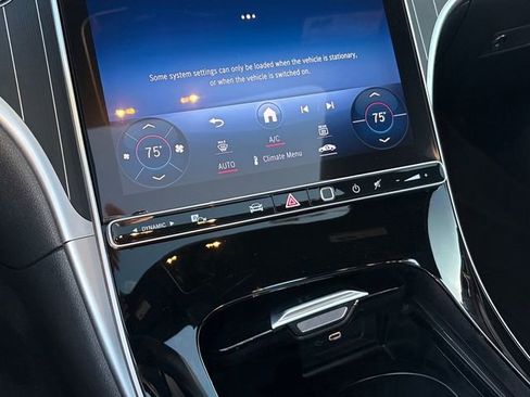 Used 2024 Mercedes-Benz C 300 4MATIC Sedan image 11