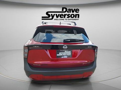 New 2026 Nissan Kicks SR w/ Cold Weather Package image 3