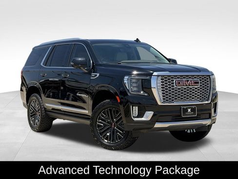 Used 2021 GMC Yukon Denali w/ Denali Ultimate Package AWD/4WD image 2