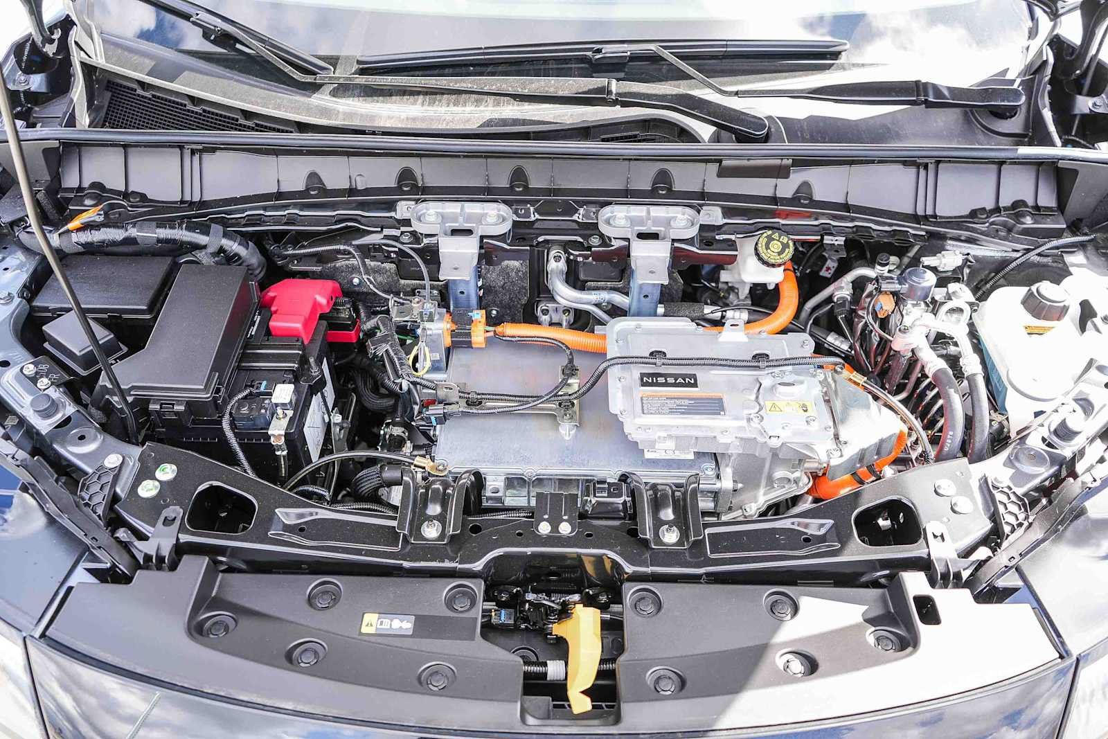 Used 2026 Nissan Leaf SV+ w/ Floor Mat Package (SV+) FWD image 13