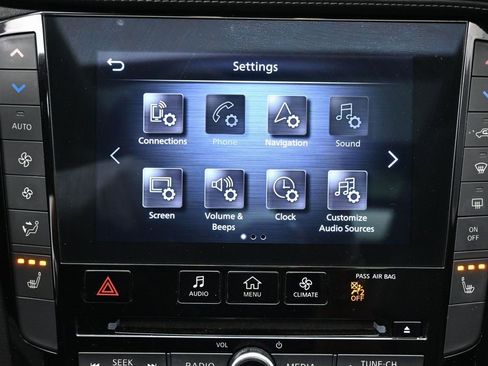 Used 2020 INFINITI QX50 Luxe w/ Navigation Package image 28