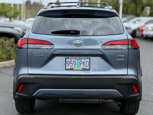 Certified 2023 Toyota Corolla Cross XLE w/ Convenience Package AWD/4WD image 4