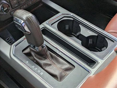 Used 2019 Ford F150 King Ranch image 10