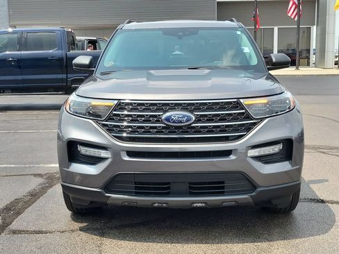 Certified 2023 Ford Explorer XLT w/ Equipment Group 202A AWD/4WD image 2