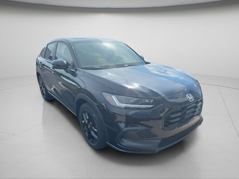 Used 2024 Honda HR-V Sport image 5