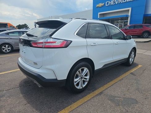 Used 2020 Ford Edge SEL w/ Convenience Package FWD image 3