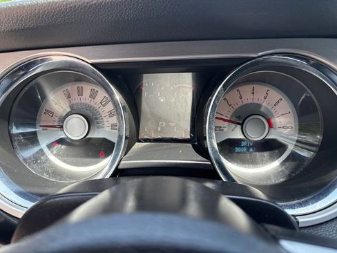Used 2012 Ford Mustang Premium RWD image 15