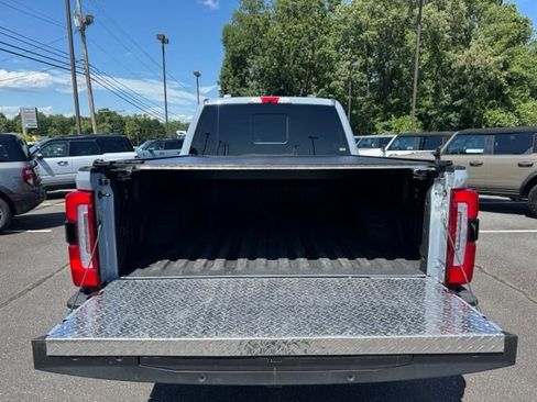 Used 2024 Ford F350 Limited w/ FX4 Off-Road Package AWD/4WD image 8