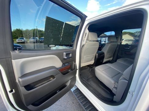 Used 2018 GMC Sierra 1500 SLT w/ SLT Premium Package image 18