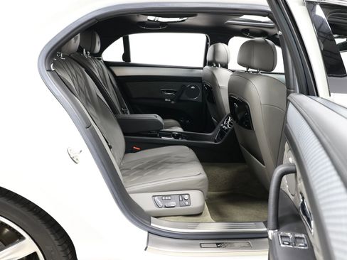 Used 2014 Bentley Flying Spur W12 AWD/4WD image 62