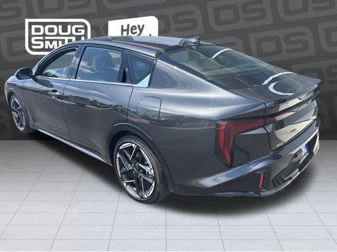 Used 2025 Kia K4 GT-Line w/ GT-Line Premium Package FWD image 3