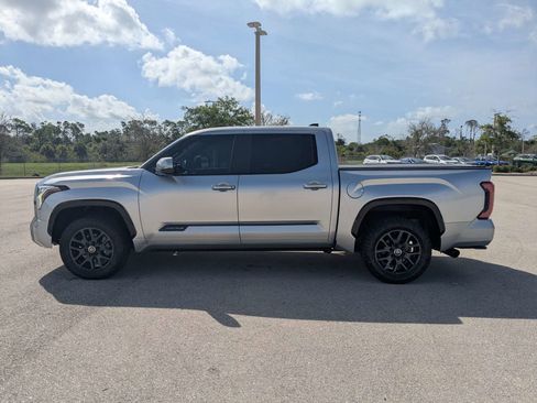 Used 2024 Toyota Tundra Platinum AWD/4WD image 9