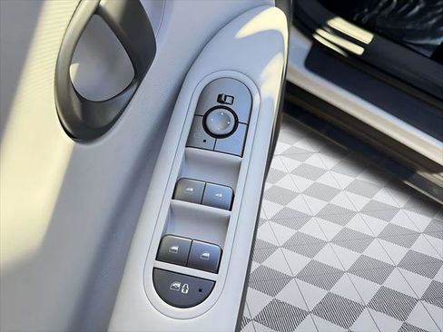 New 2026 Hyundai Ioniq 5 SEL image 12