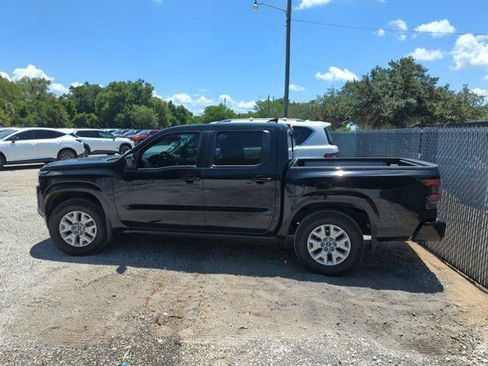 Certified 2023 Nissan Frontier SV w/ SV Premium Package RWD image 2