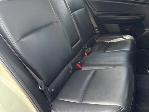 Used 2013 Subaru Crosstrek 2.0i Limited AWD/4WD image 21