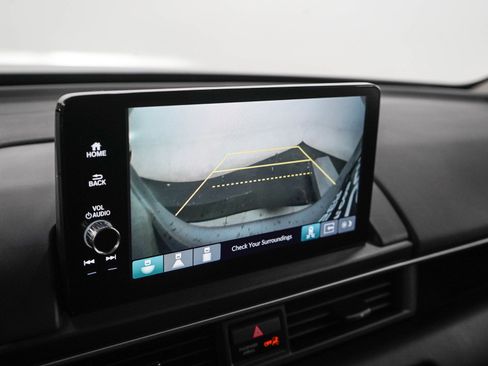 Used 2025 Honda Pilot Touring image 22