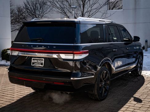 Used 2023 Lincoln Navigator L Reserve w/ Equipment Group 201A image 10