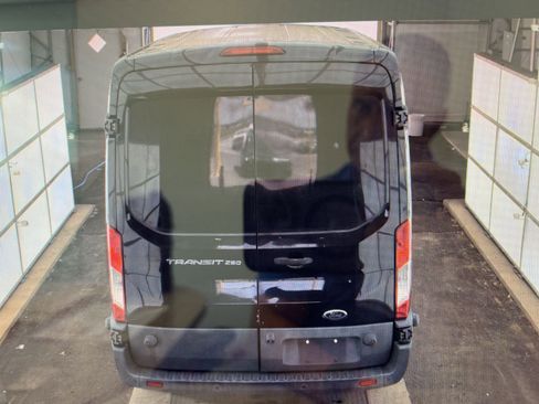 Used 2015 Ford Transit 250 148 Medium Roof image 18