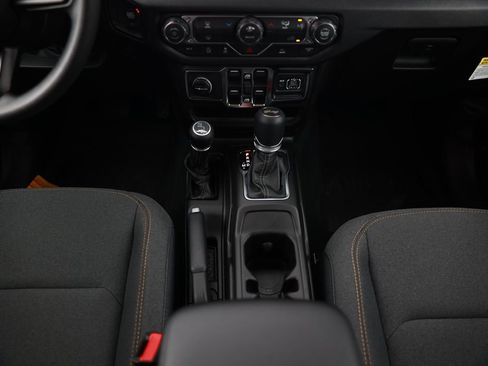 New 2026 Jeep Wrangler Unlimited Sport AWD/4WD image 25