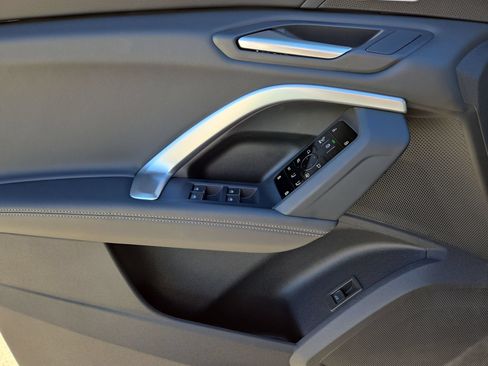 New 2026 Audi Q5 Premium Plus AWD/4WD image 15