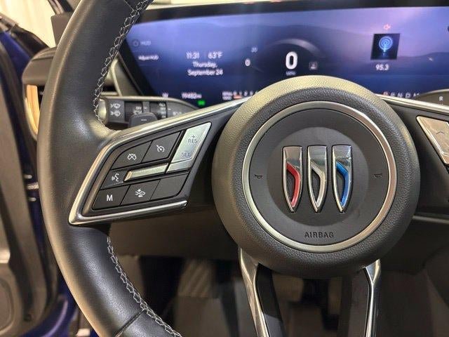 Used 2024 Buick Envision Avenir AWD/4WD image 15