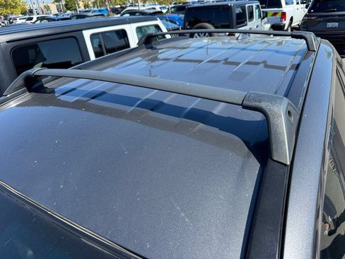 Used 2020 Toyota RAV4 LE FWD image 6